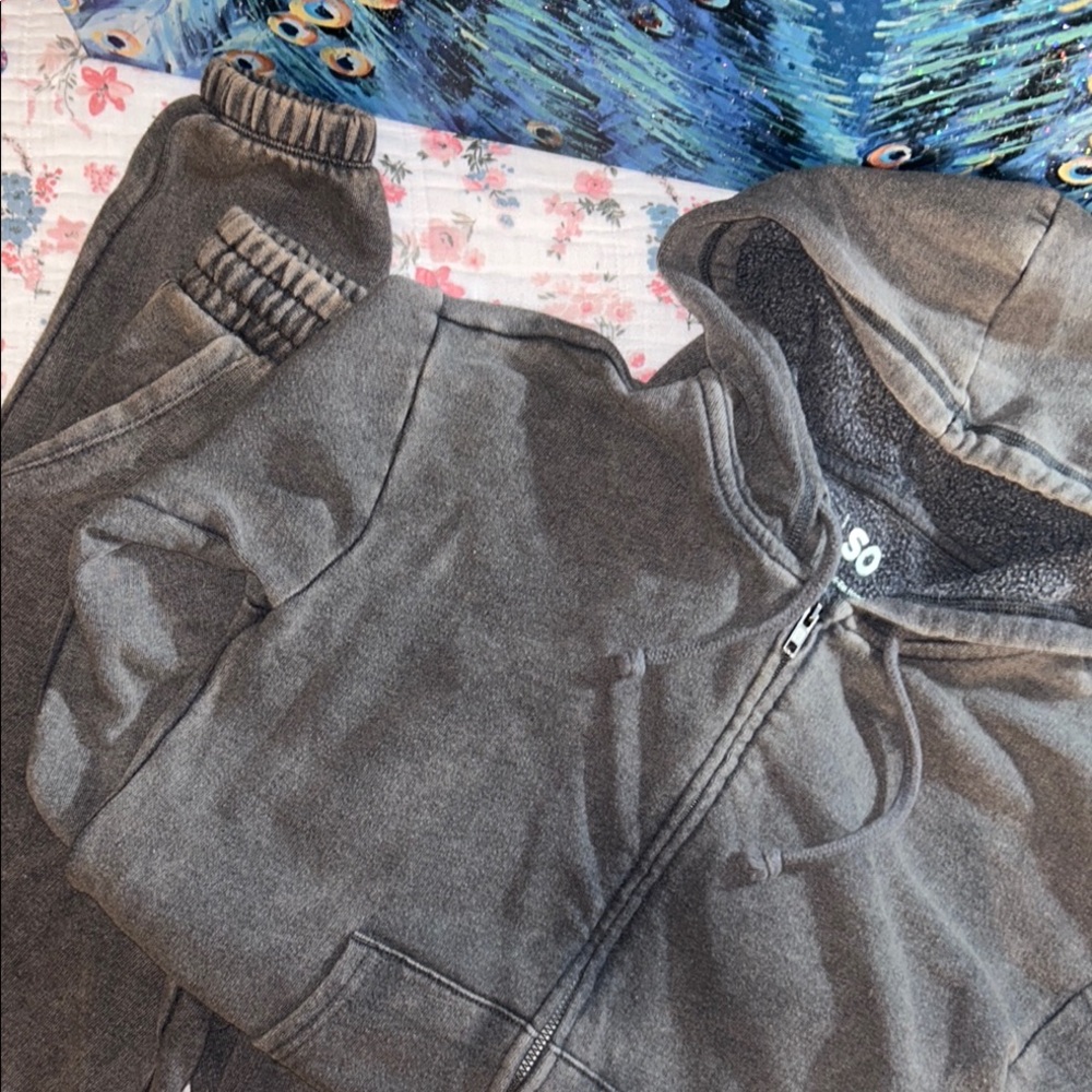SO Size S 2 Piece Gray Hoodie and Joggers Set